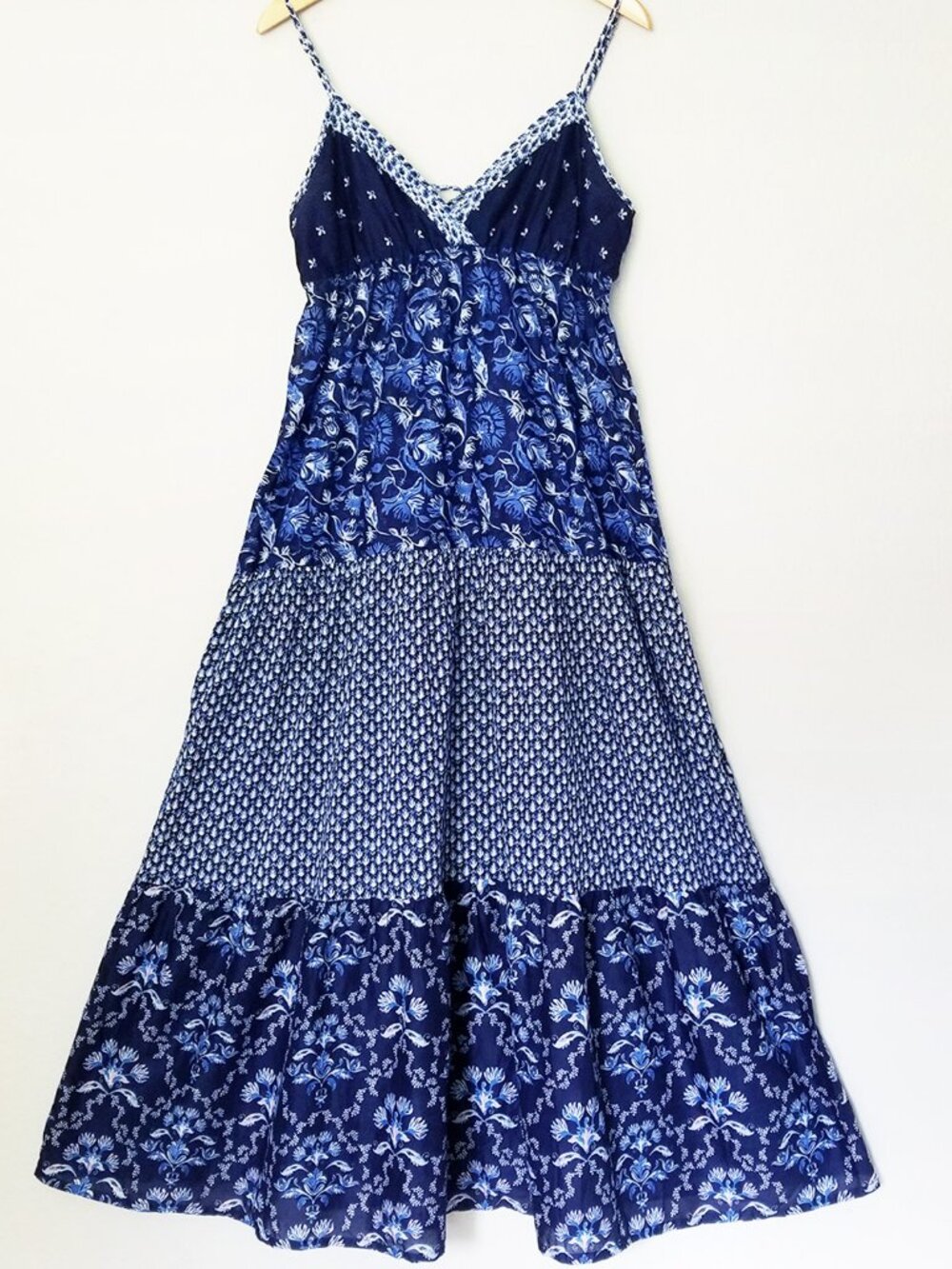 H&M L.O.G.G Blue Tiered Maxi Dress Surplice V Neck Lightweight Cotton Size 12 - Picture 2 of 16